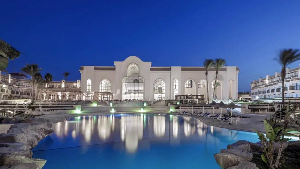 Hotel Pyramisa Beach Resort - Sahl Hashish